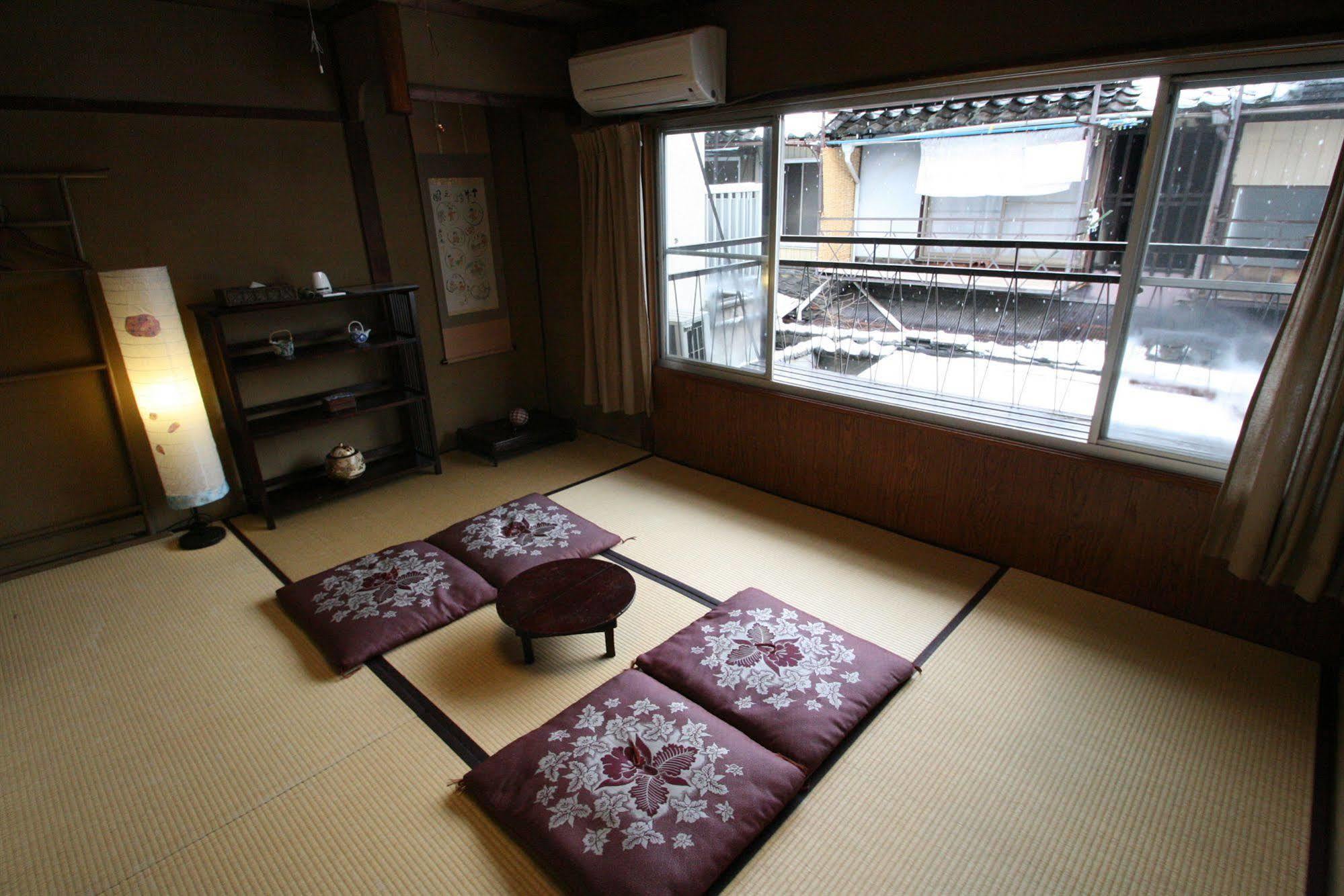 Haruya Higashiyama * Kyōto